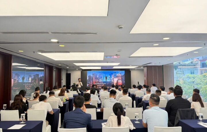 Sự kiện họp đại lý F1 dự án Diamond Light Thái Bình